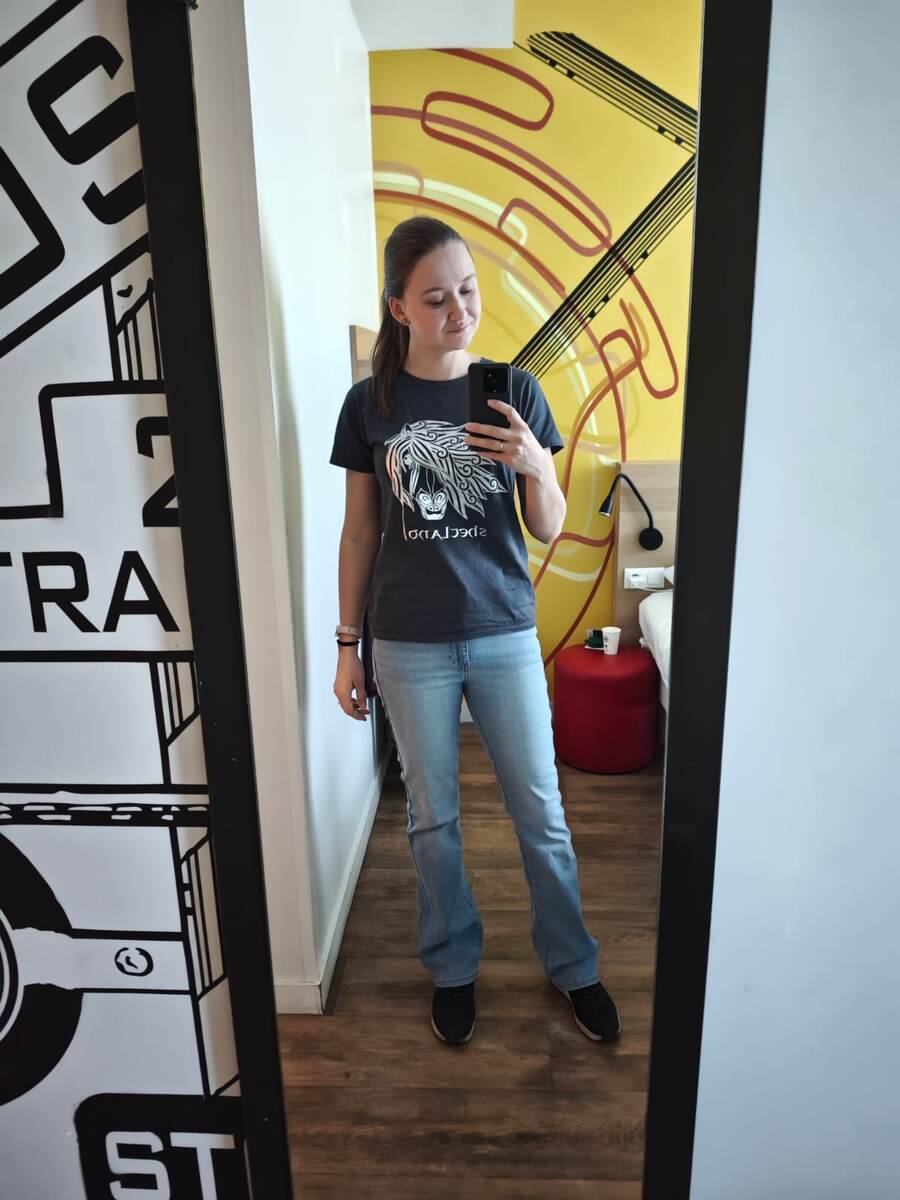 Ваш автор, потерявший 6 кг от добеременного веса, решает вопросы гражданства дочери. 