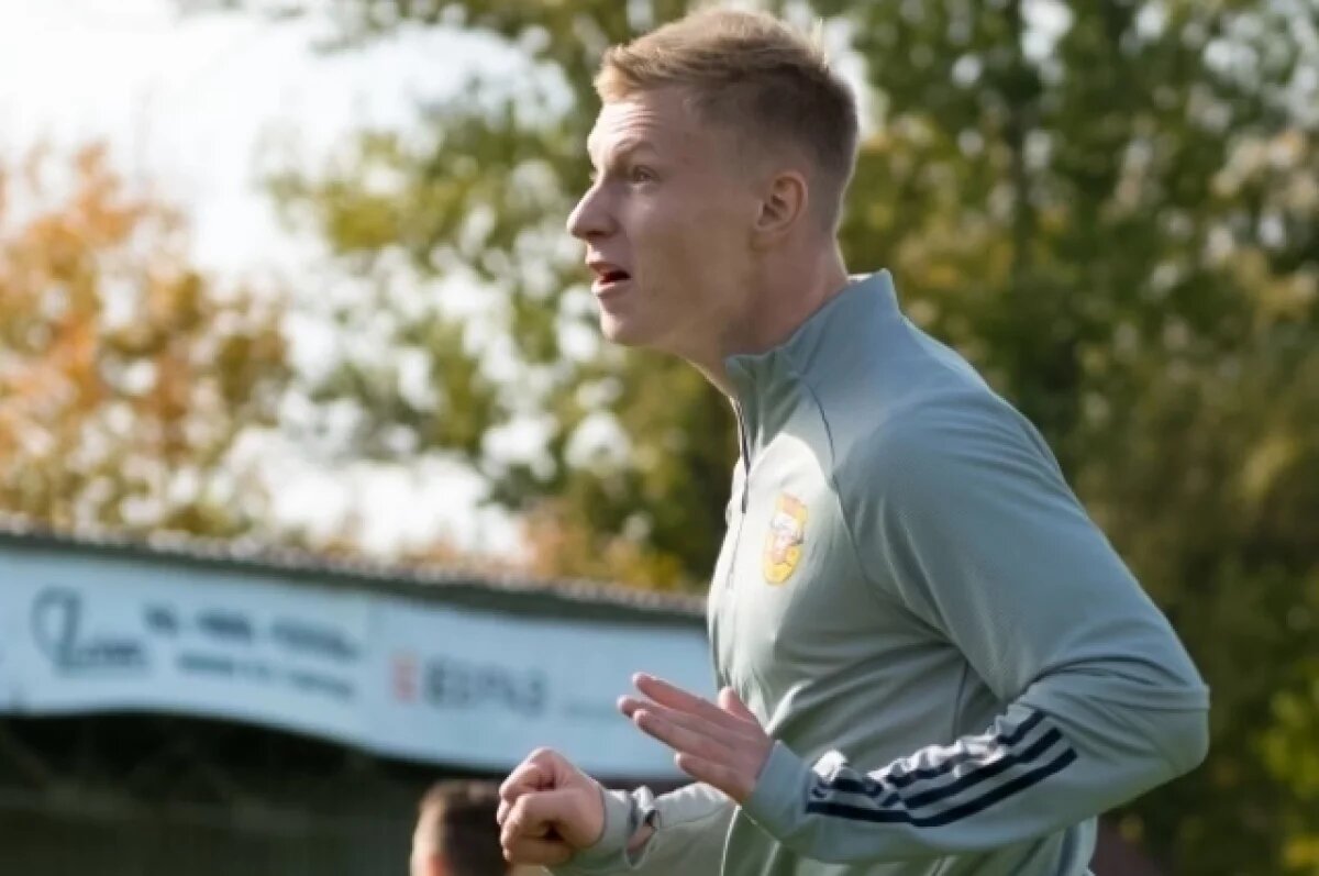    Тульский футболист спровоцировал массовую драку во время матча в Турции