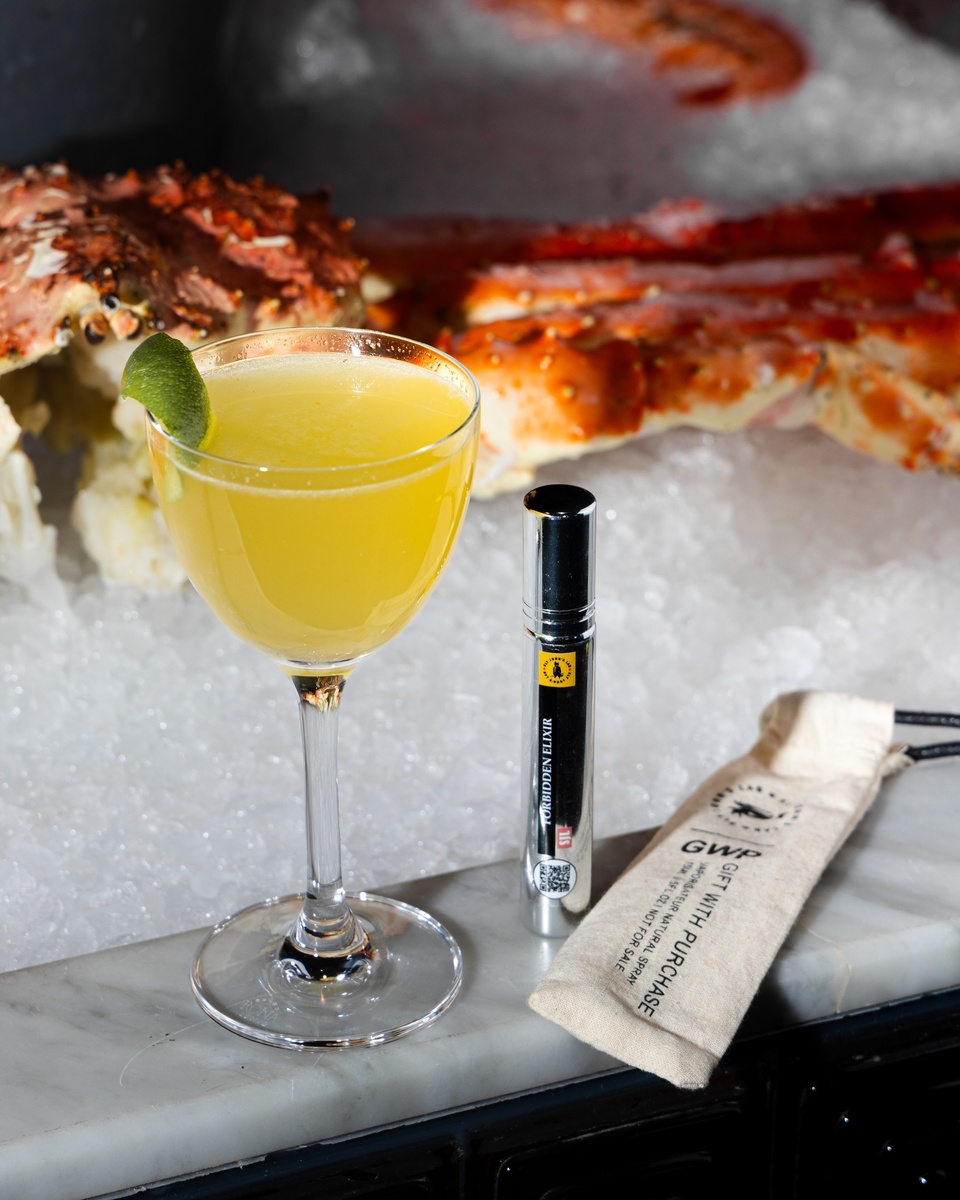 Коктейль Timeless по мотивам аромата Forbidden Elixir