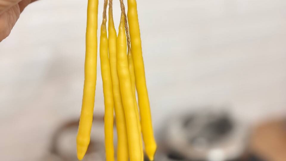 Десятки погружений: как рождаются маканые свечи