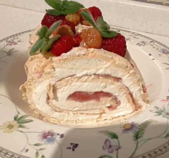 Меренговый рулет