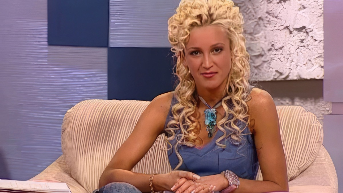 Ольга Бузова 2004