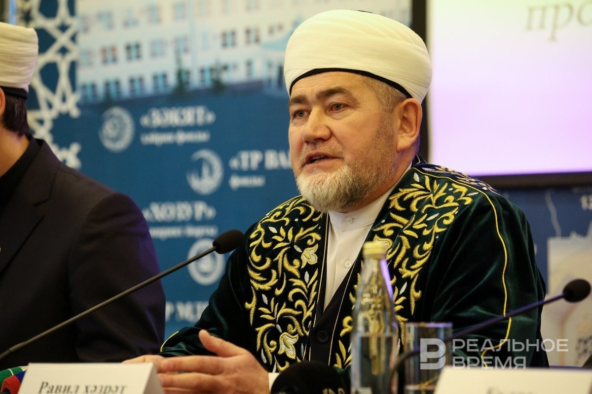    Равиль хазрат Зуферов. Артем Дергунов / realnoevremya.ru