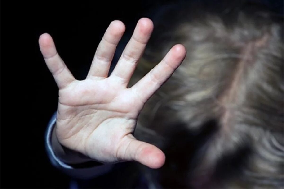    Никто не помог.