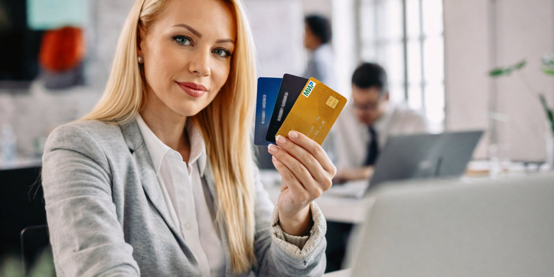 ЦБ хочет ограничить количество банковских карт — сколько будет можно и нужно ли ограничивать