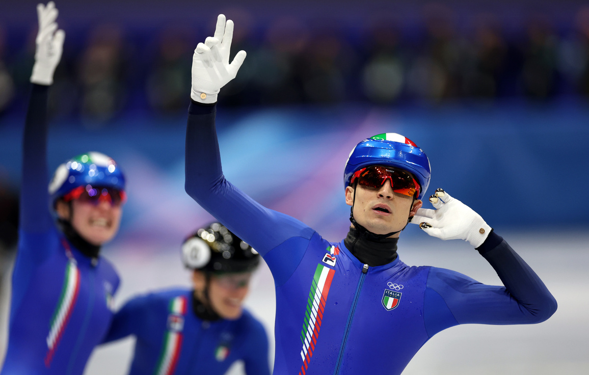    Сборная Италии по шорт-треку  Matthew Stockman/Getty Images