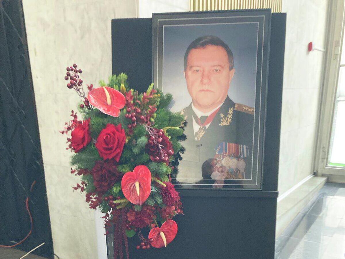    Похороны бывшего главкома ВМФ России Владимира Куроедова | © РИА Новости / Сергей Сафронов