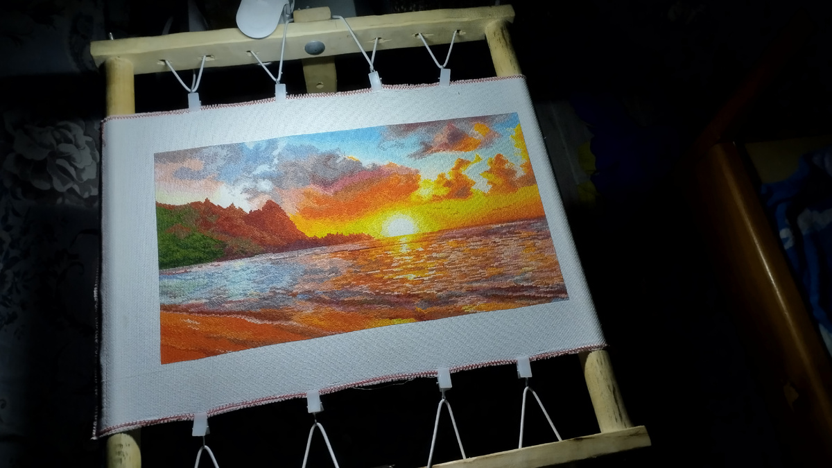 Овен. Золото заката. Как вижу, в суставах что-то щелкает🥹