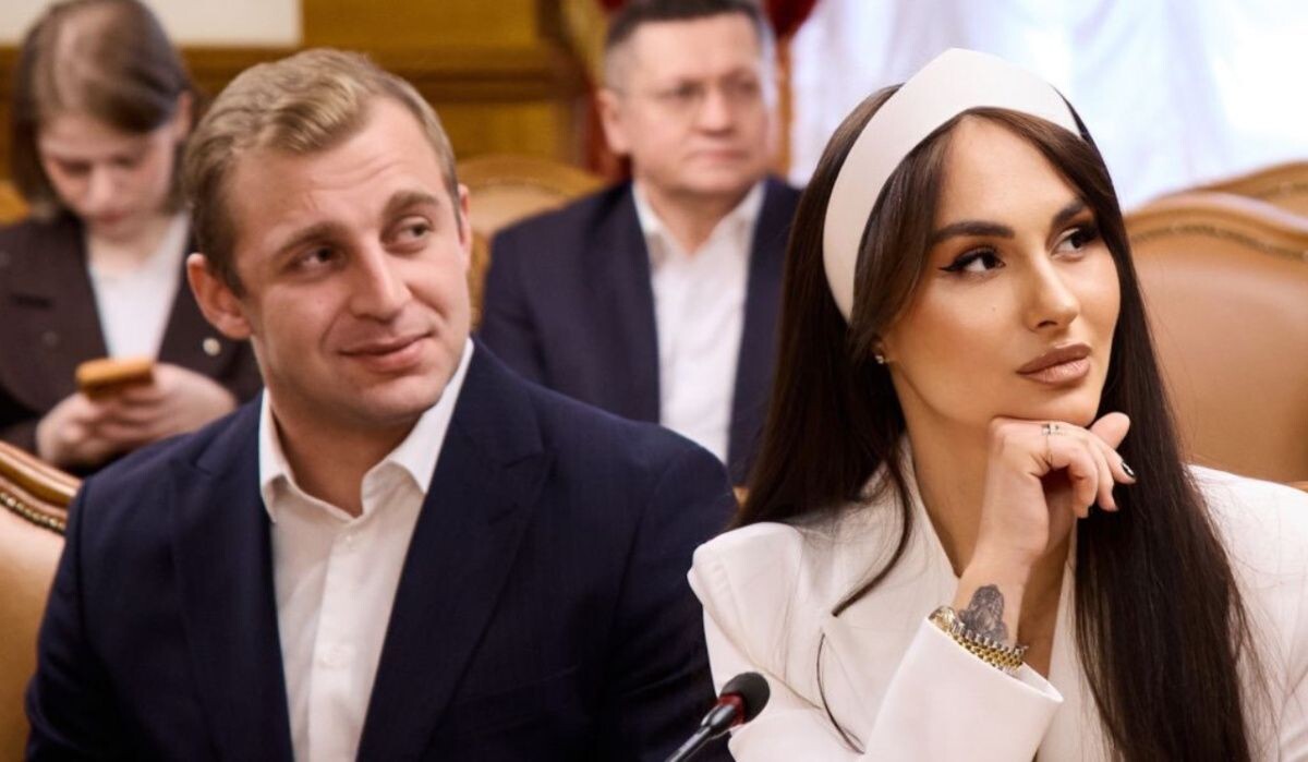     Александр Зарубин и Валерия Ткачева Источник: «Инсайт Люди» Автор фото: Даниил Усов