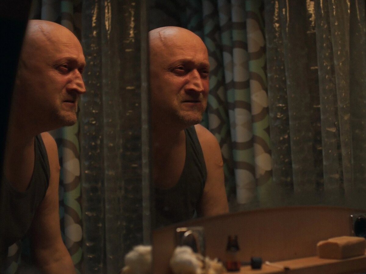 Во «Встать на ноги» у Гоши Куценко, возможно, лучшая роль в карьере