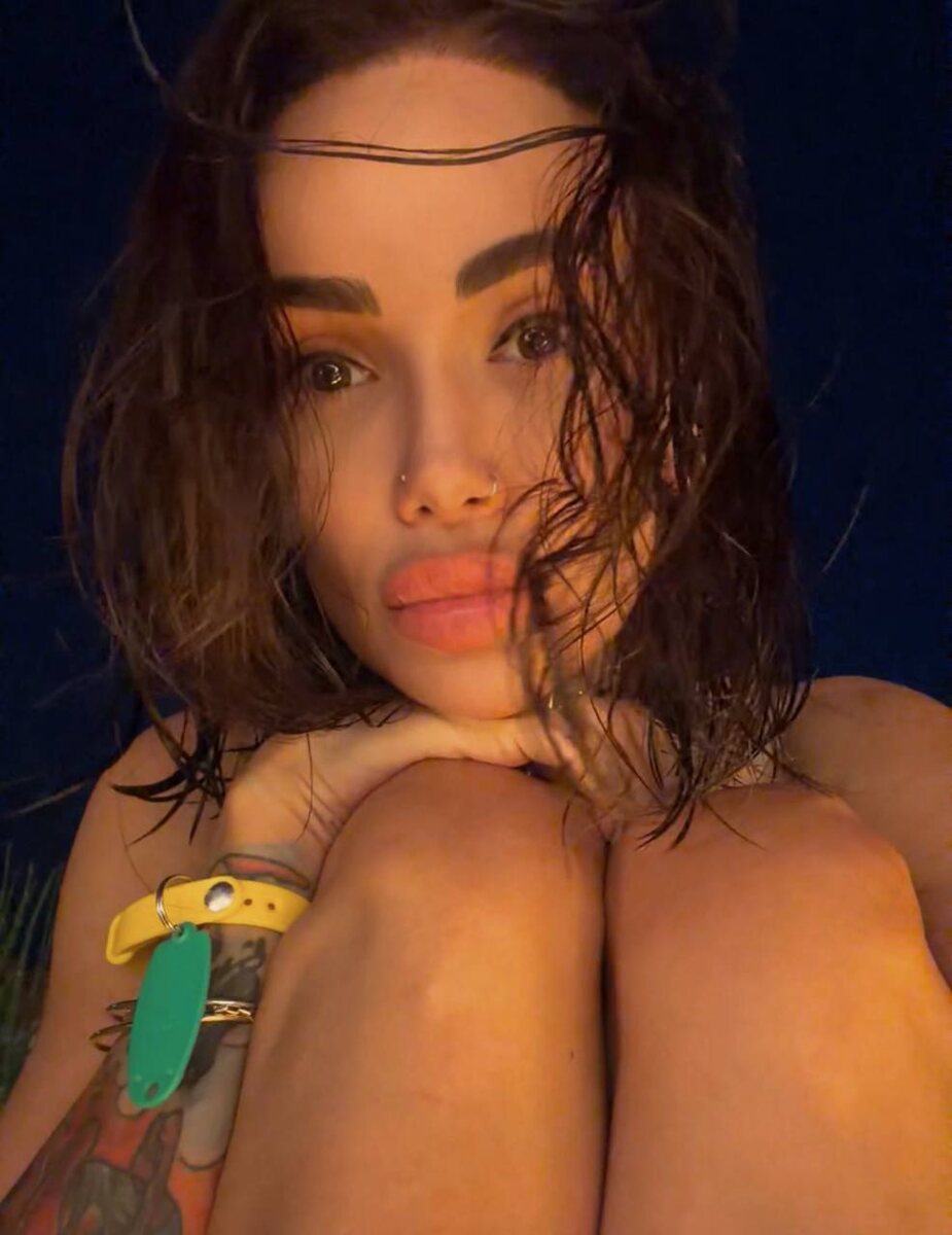 Фото: t.me/aizalovesyou