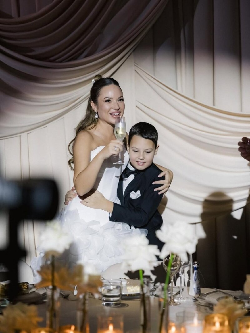     Дарья Тарасова с сыном Платоном