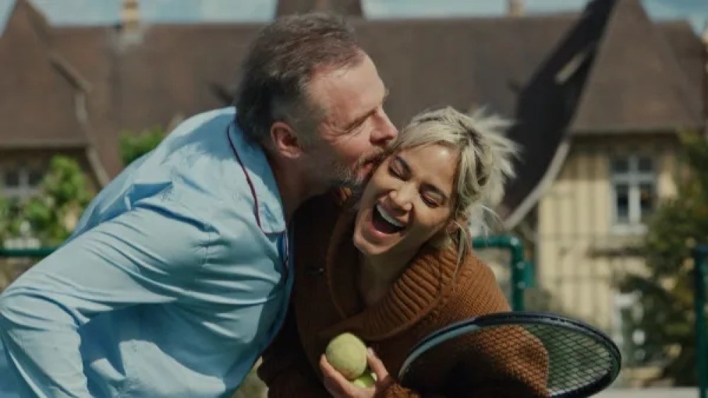     Кадр из фильма «Только то, что у нас есть»