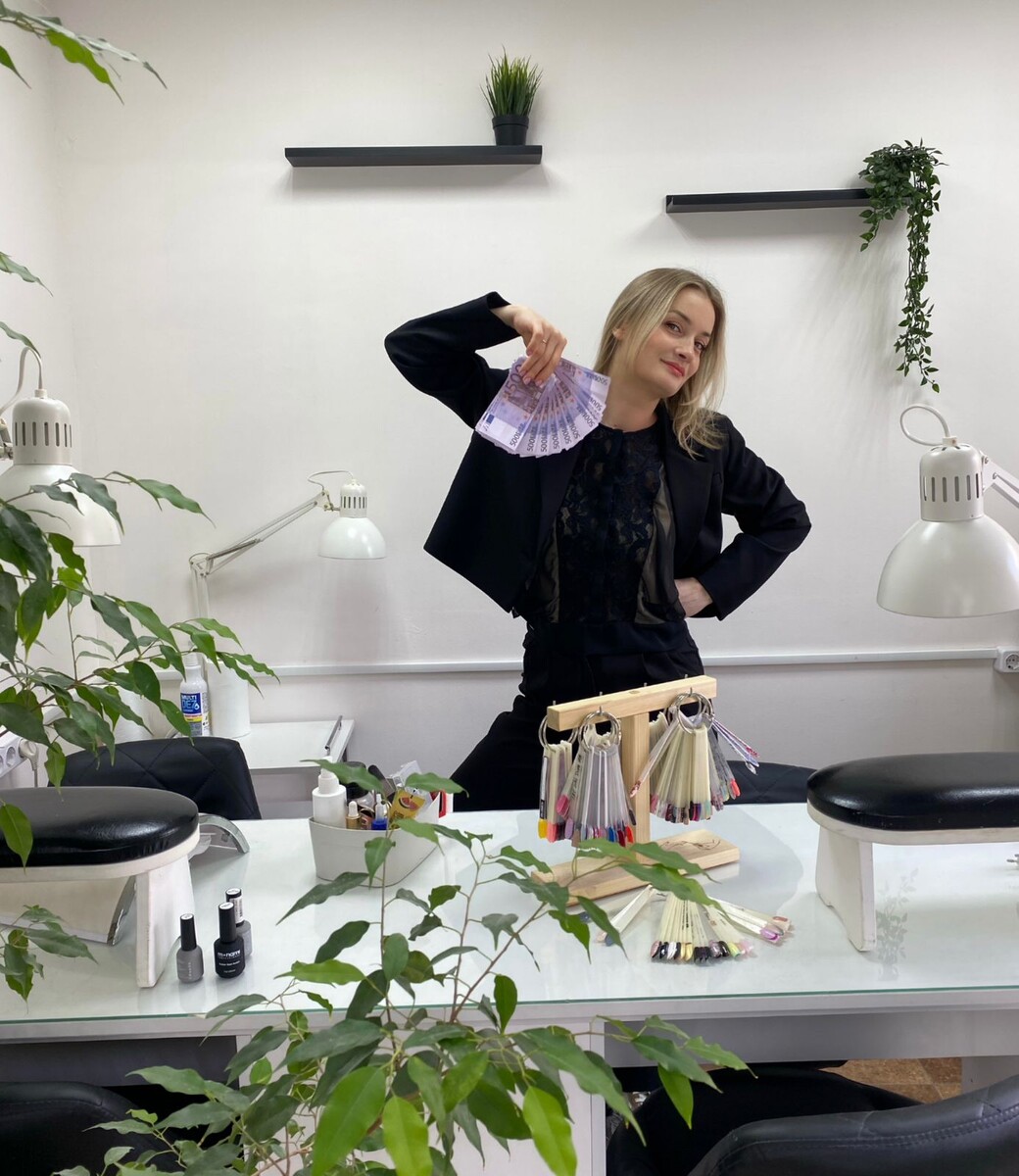 Курсы мастера маникюра в Челябинске