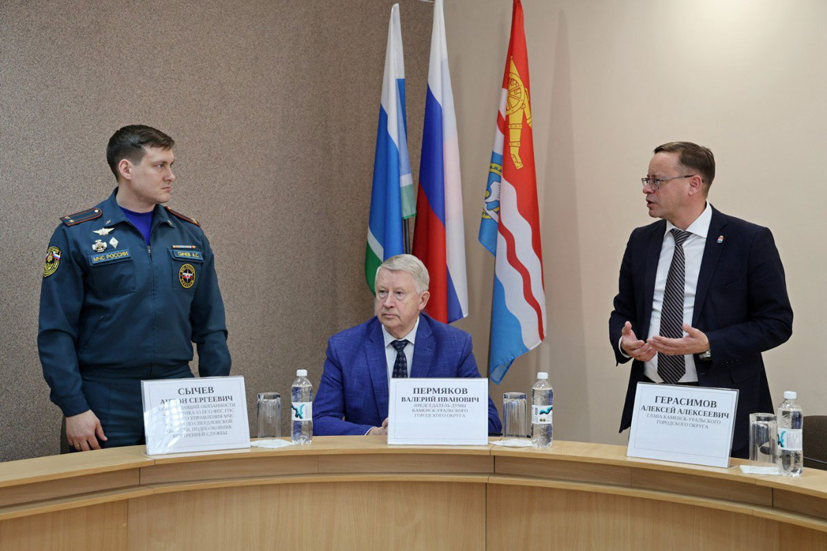    Антон Сычев возглавил пожарно-спасательный гарнизон Каменска-Уральского