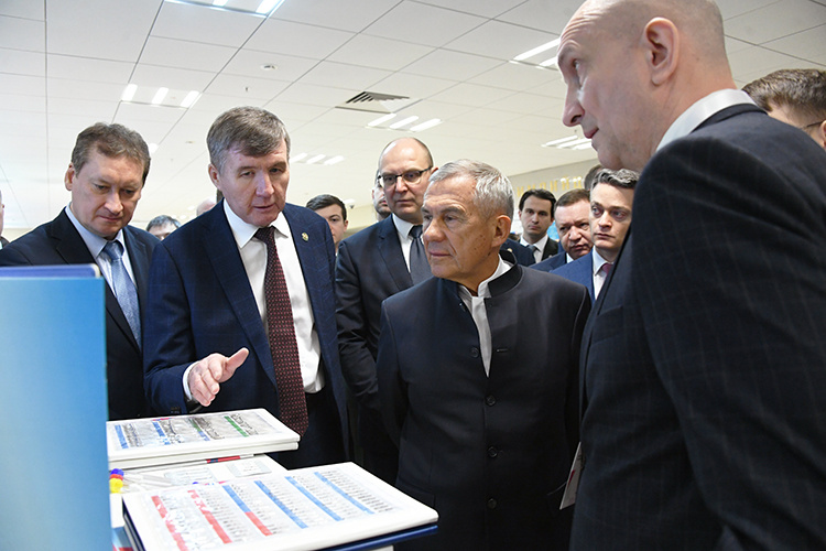    «В ряде отраслей экономики выявлены риски снижения финансовой устойчивости, что может повлечь за собой риски неплатежеспособности, рост задолженности по налогам и, как следствие, привести к банкротству».   
Фото:  tatarstan.ru