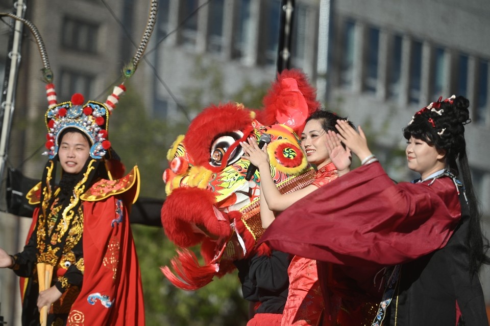    Откроется фестиваль 14 февраля большим концертом. Алексей БУЛАТОВ