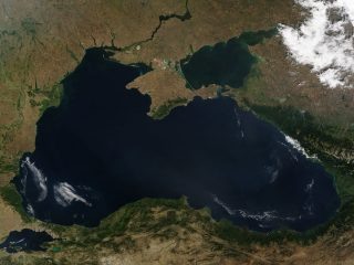 Подводная река на дне Чёрного моря: откуда она там появилась