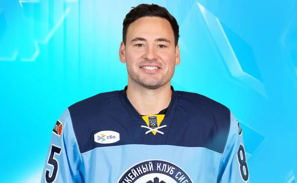    Тэйлор Бек Фото: телеграм-канал ХК «Сибирь» Ева Усова