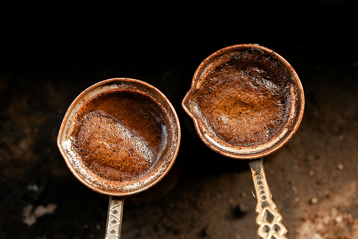 Mutecevvil / Pexels📷При варке кофе в турке кофе засыпают непосредственно в нее и заливают водой