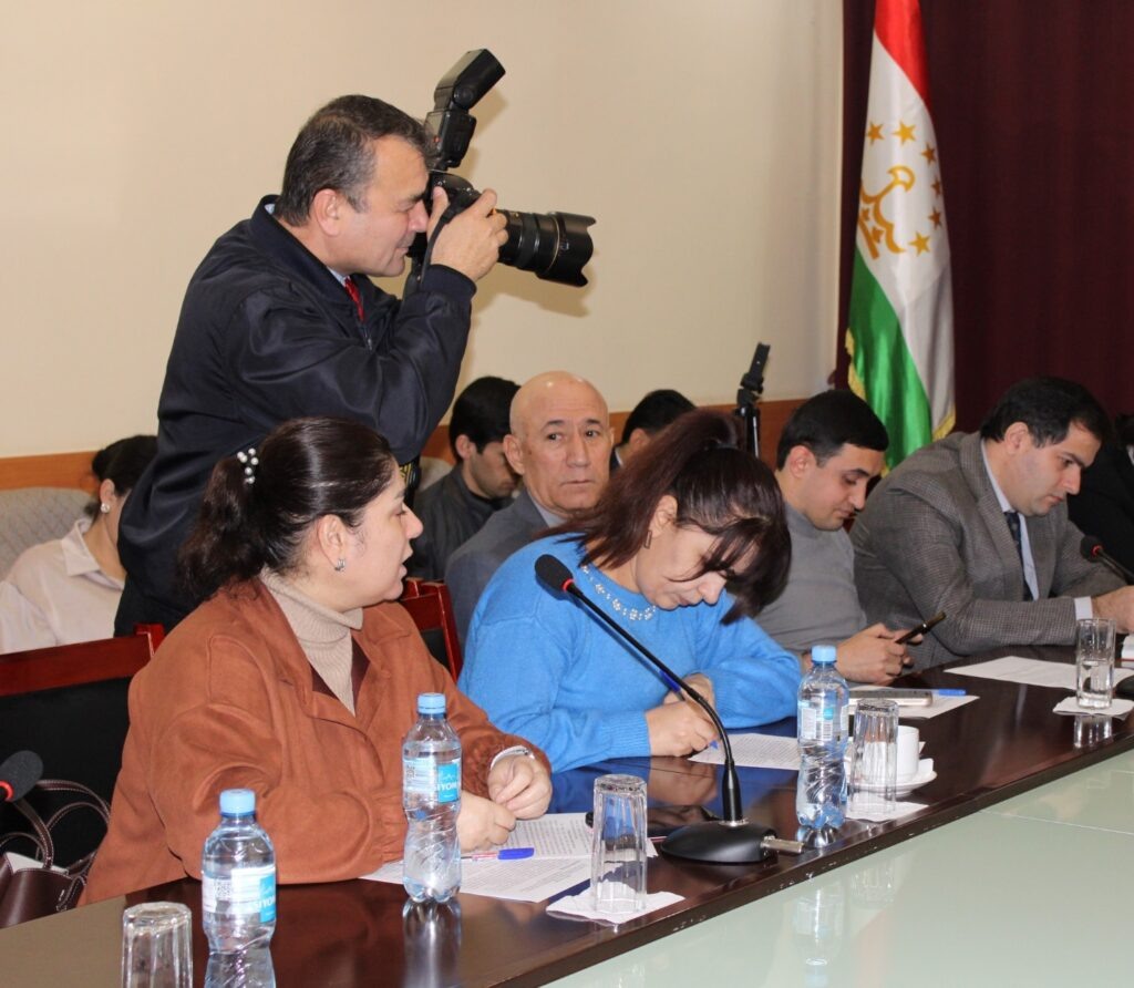 ФОТО: Пресс-служба Центра стратегических исследований при Президенте Республики Таджикистан