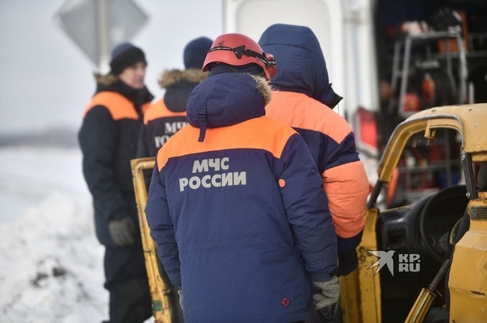    В Среднеуральске вспыхнул ангар с автомобилями Ольга ЮШКОВА