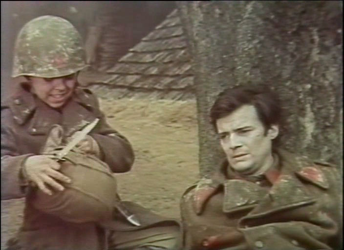 Из фильма Маленький сержант. Из интернета