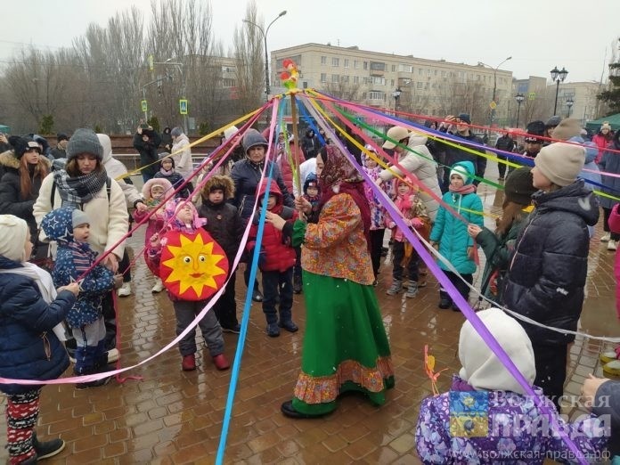 Для жителей города запланированы десятки игр и забав