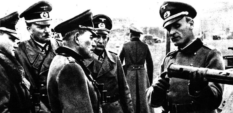 Гудериан на Восточном фронте (фото взято из открытых источников и не является пропагандой нацизма, автор осуждает нацистскую идеологию).