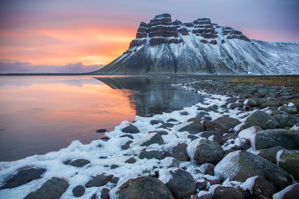 Автор специализируется на съемке камней, в каждом из которых умеет разглядеть настоящую жизнь Фото: Владимир Мельник ЛИСТАЕМ ДАЛЬШЕ>>>