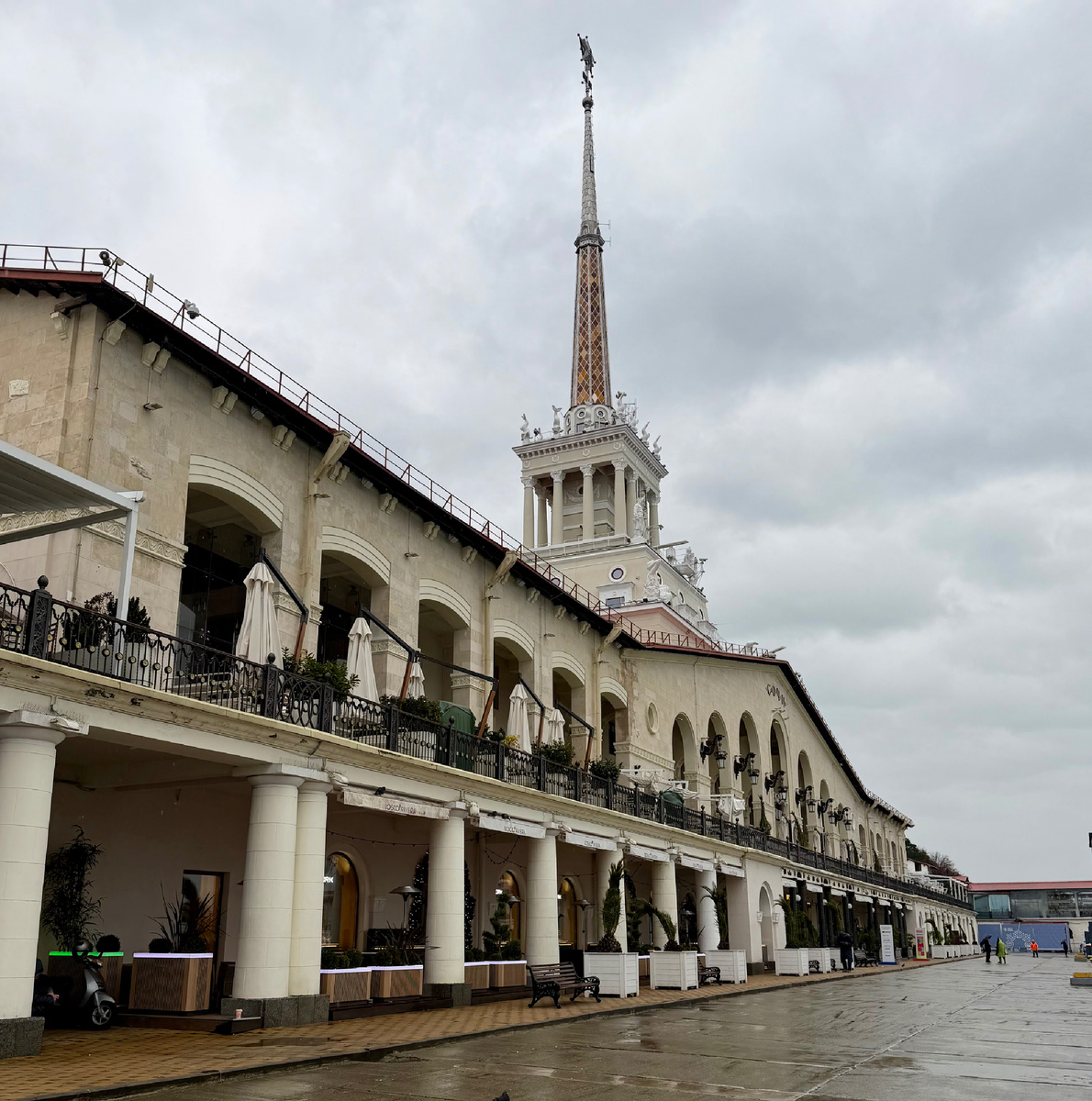 Морской вокзал Сочи