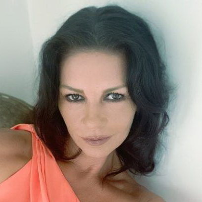     Кэтрин Зета-Джонс сыграет опасного психотерапевта в фильме «Купидон»