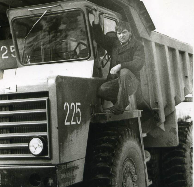 Фото автора. 80 годы двадцатого века. Автобаза №1.