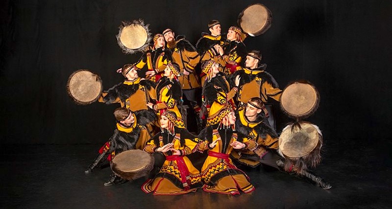 Национальный ансамбль танца «Сыра`сэв». Фото: Сергей Анисимов. Источник: russia.ru