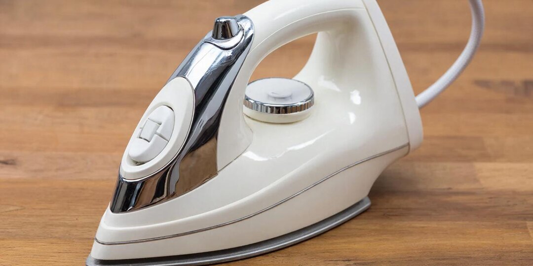 День утюга - эти вещи ни в коем случае нельзя гладить, чтобы не остаться без одежды