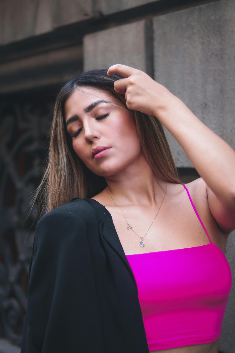 Фотограф: AINNNEK : https://www.pexels.com/ru-ru/photo/13133073/