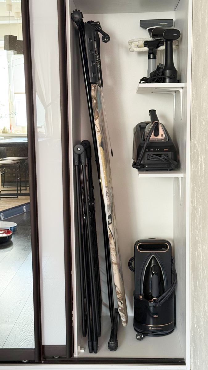 Вот так это выглядит, муж еще полочки сам потом приделал