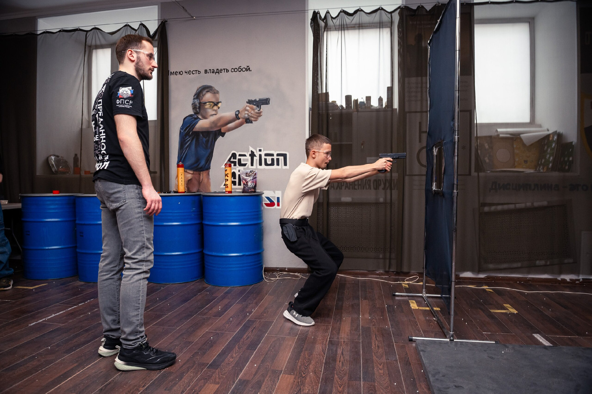 Обучение стрельбе повышает уверенность в себе и формирует у детей здоровую самооценку, основанную на конкретных успехах, прогрессе и результатах