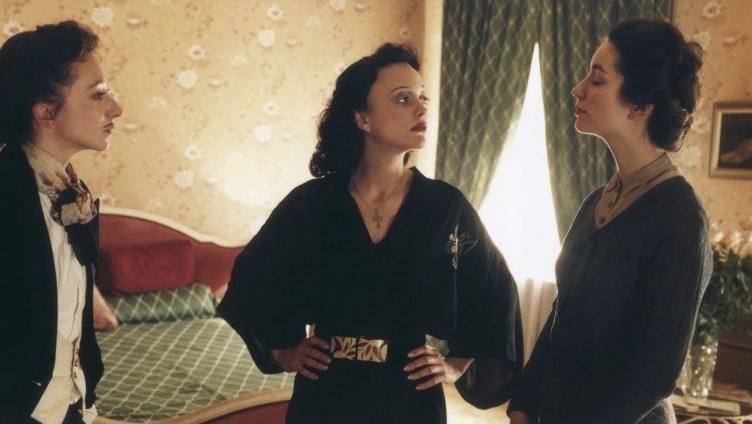 Кадр из фильма «Жизнь в розовом цвете», 2007 год, режиссер Оливье Даан