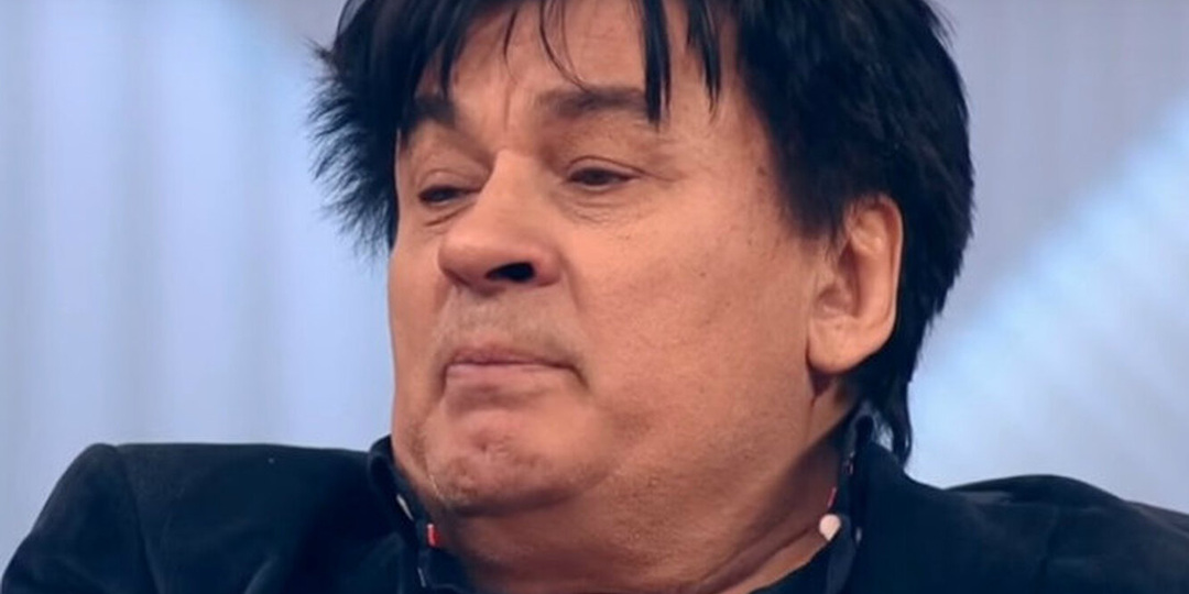 Вернул отцу алименты, выгнал дочь и не признал детей: тяжелый характер Александра Серова