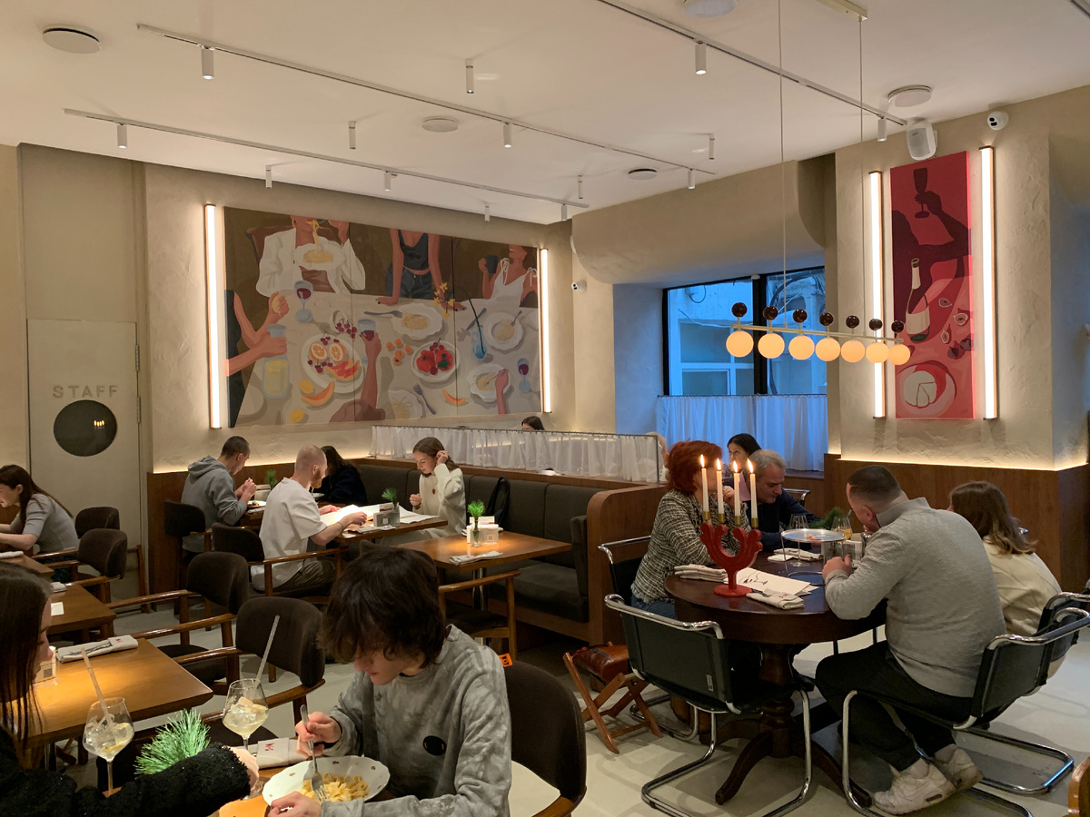 Интерьер ресторана Senti Menti