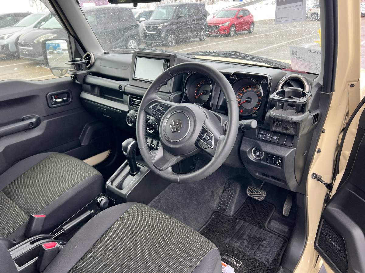 Фото салона, листайте.