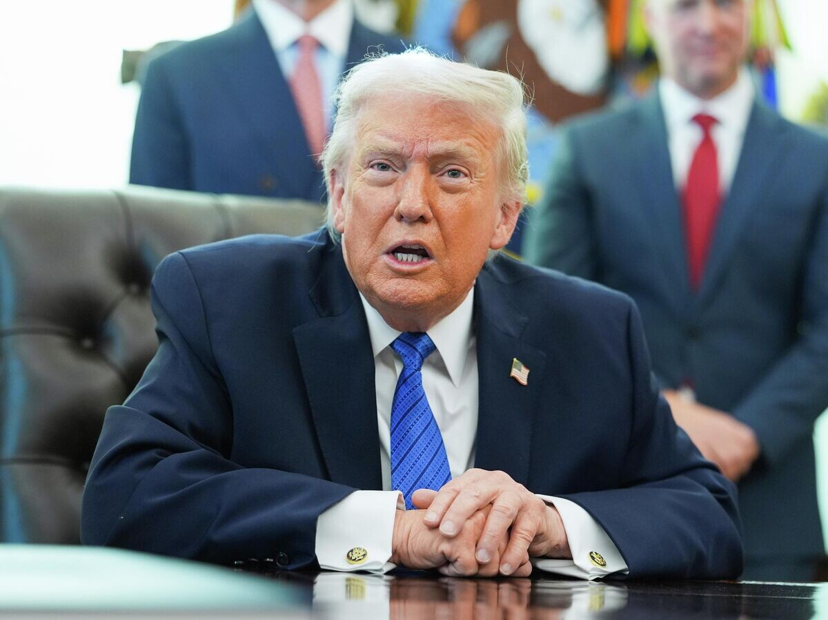    Президент США Дональд Трамп в Овальном кабинете Белого дома | © AP Photo / Evan Vucci