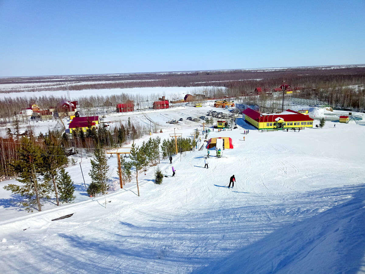 Фото: Горнолыжный комплекс «Трехгорье», сайт Визит Югра
