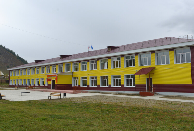 В Республике Алтай учителя массово уходят из школ...