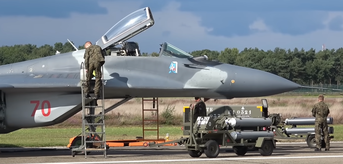 Поляки не любят русское, но МиГ-29 это другое. Отзывы людей из Польши о советском истребителе