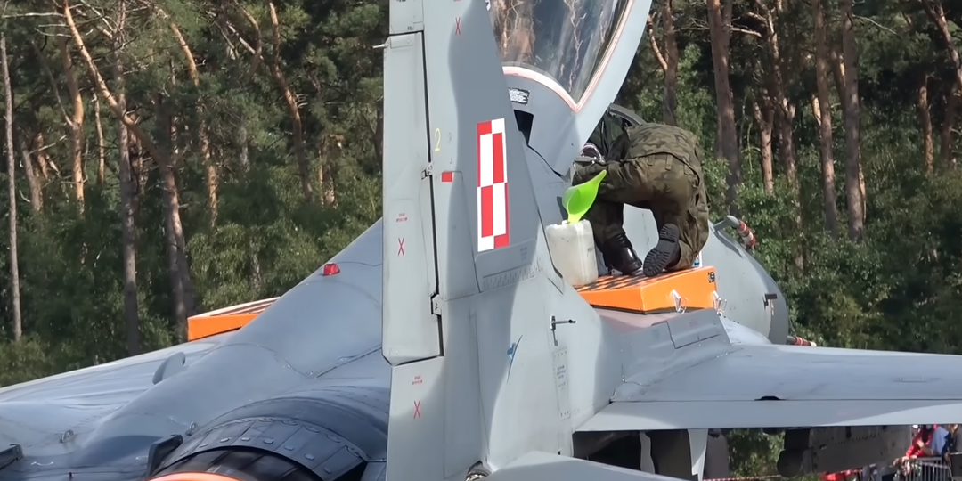 Поляки не любят русское, но МиГ-29 это другое. Отзывы людей из Польши о советском истребителе