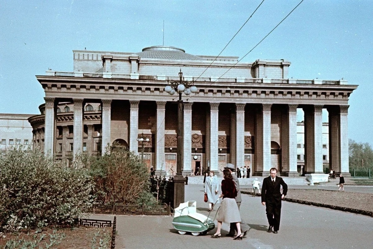 Фото из свободных источников интернета