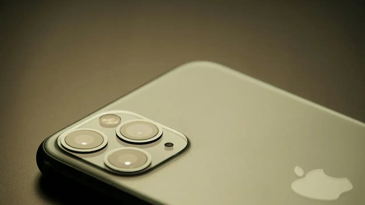     © unsplash.com/Jan Zinnbauer