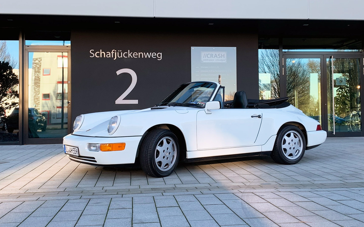 CRASH Immobilien GmbH & Co. KG📷Porsche 911 Carrera Convertible